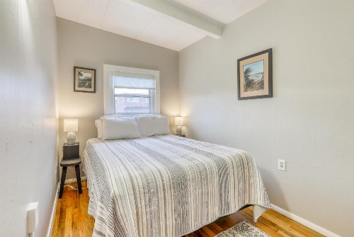 Allegra's Cottage image 11