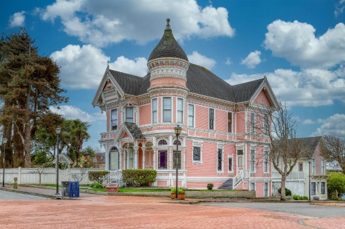 Allegra's Cottage image 19