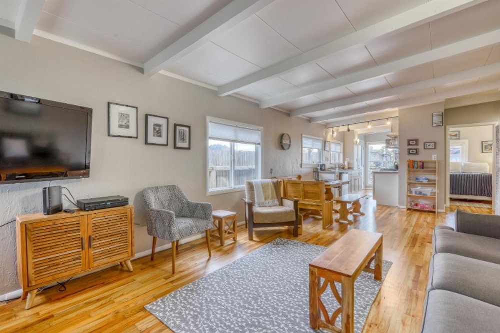 Allegra's Cottage Image 8